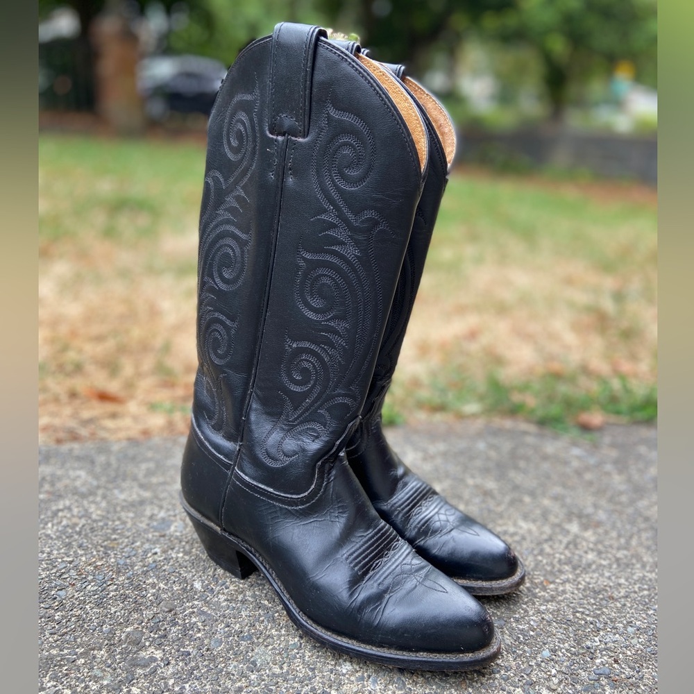 Tony Lama Black Leather Western Heeled Boots - Picture 2 of 15